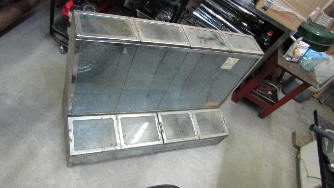 昔のお菓子屋さんのガラス什器 横90cm奥行36cm高さ60cm