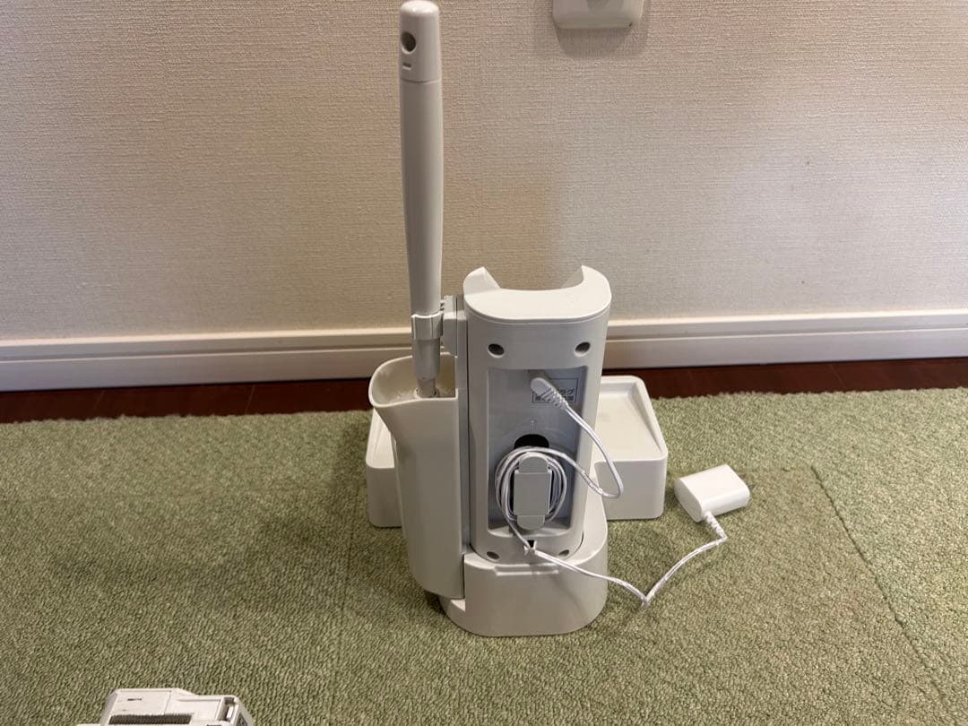 IRIS OHYAMA 充電式サイクロンスティッククリーナSCD-210P