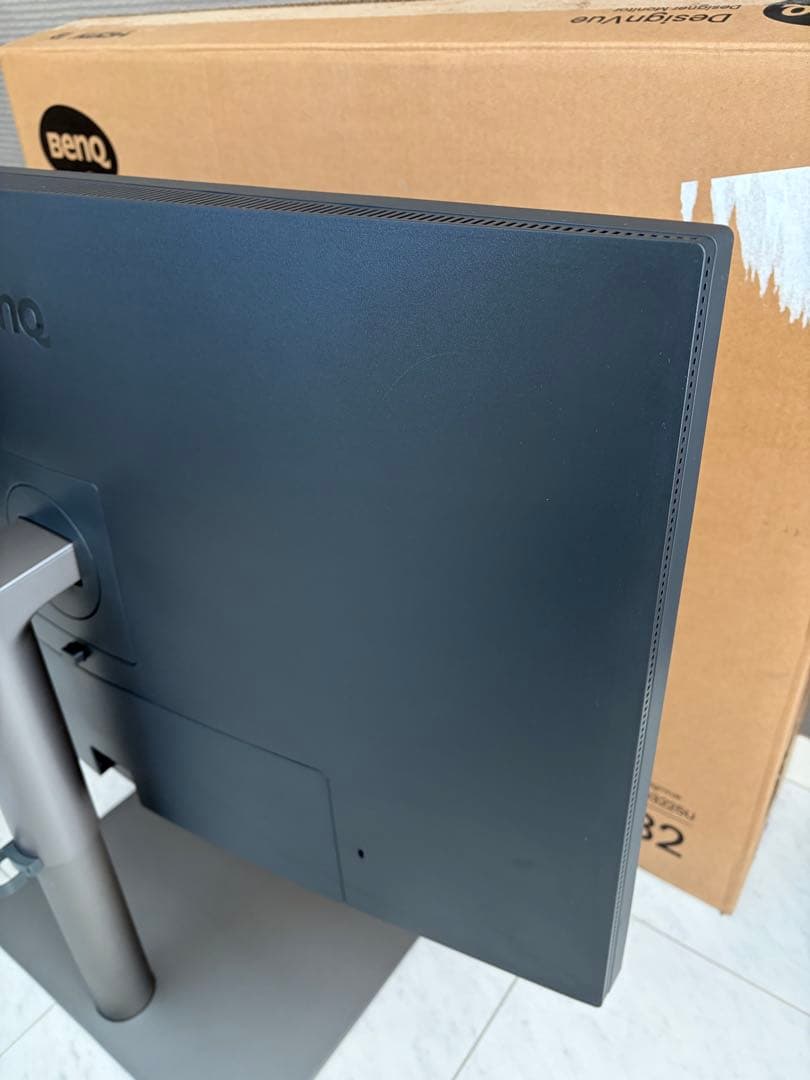 BenQ デザイナーモニター PD3220U 31.5インチ 4K HDR