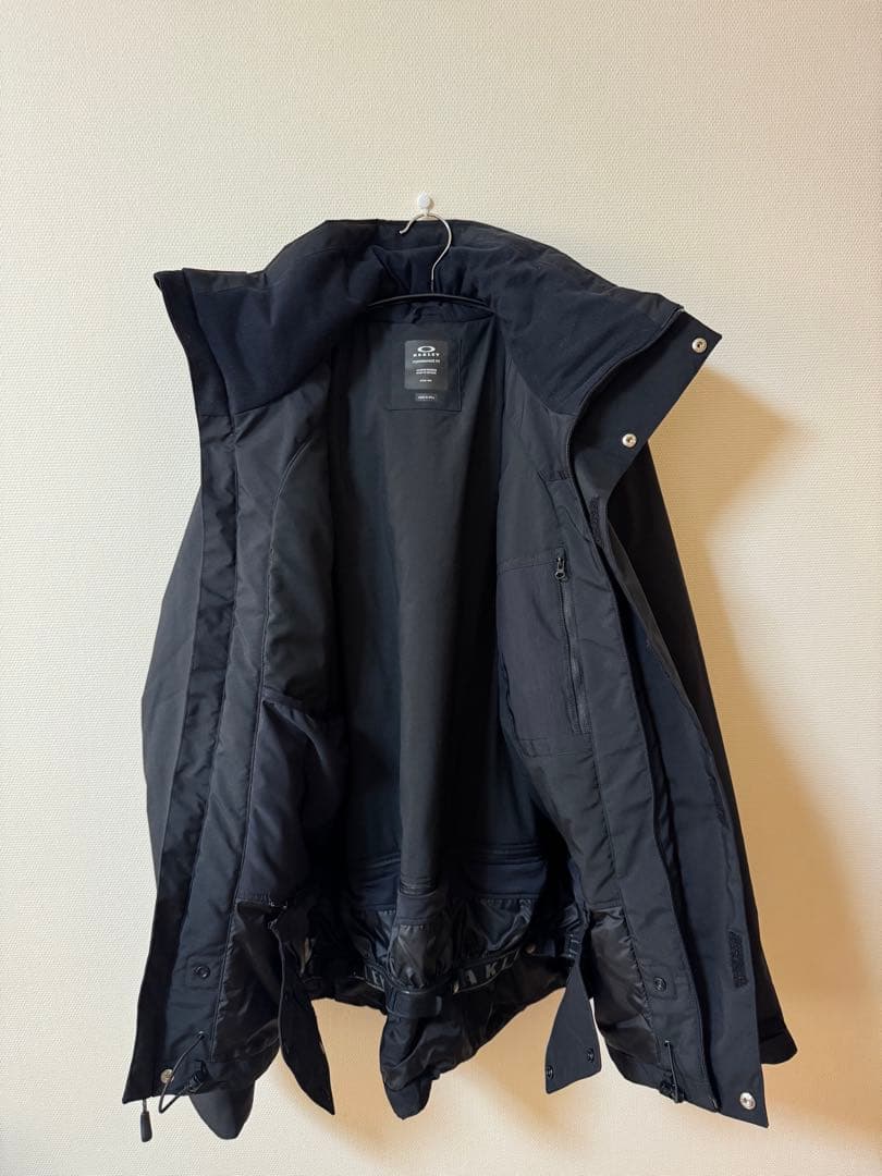 ★美品★Oakleyオークリーブラック スノーウェア ゴアテックス Men'sＬ