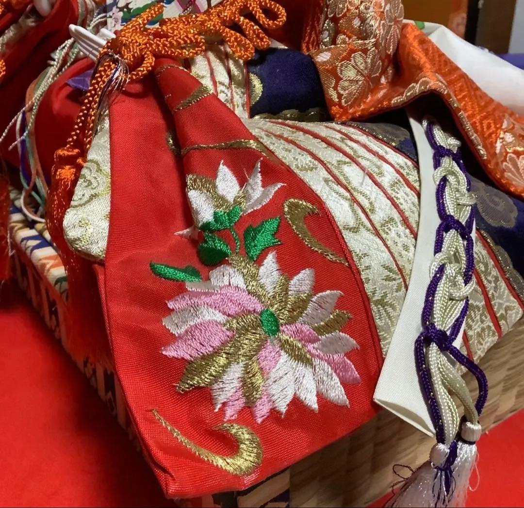 #親王飾り　●豪華衣装・良いお顔です。小道具あります、丁寧な作りです‼️−３３