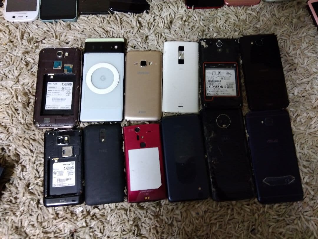 スマホまとめ売り５６本ジャンク品