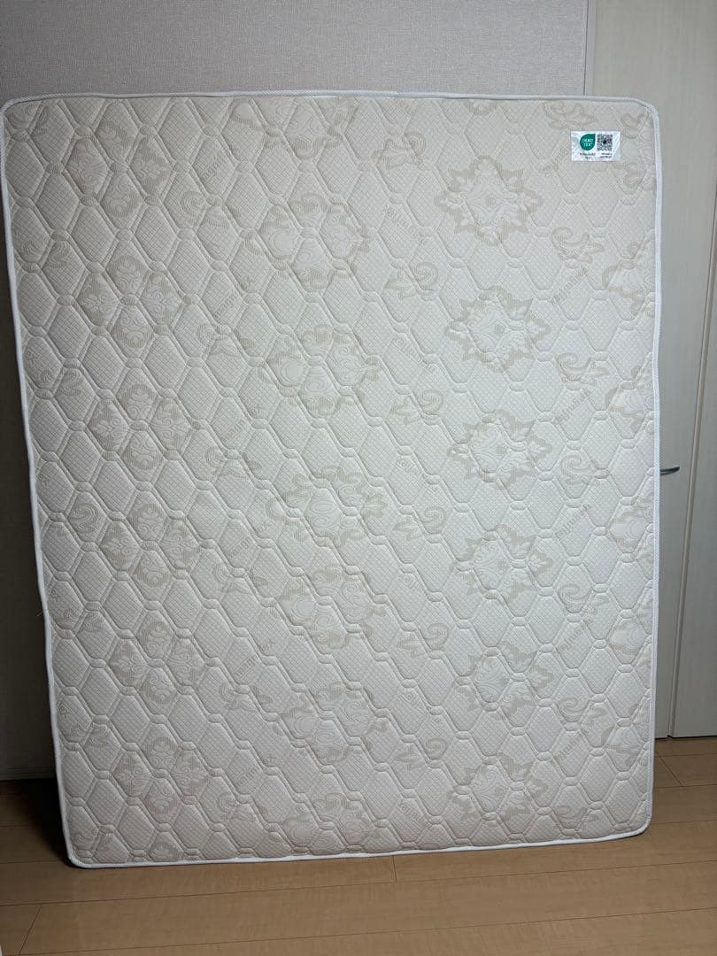 マニフレックス　モデル246 クイーンサイズ　値下げ可能