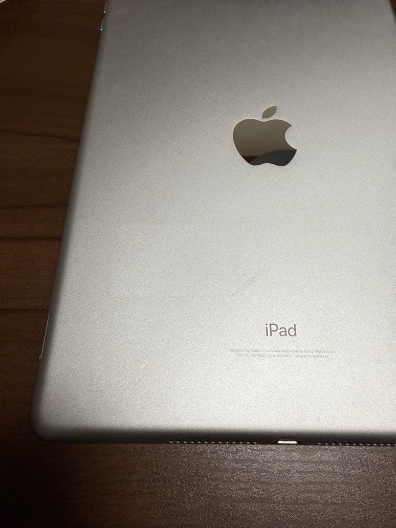 【hirary】Apple iPad (第5世代) 32GB