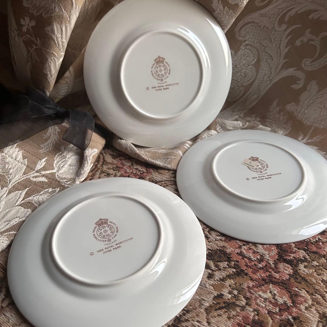 新品 英国製 WORCESTER【HYDE PARK】 ケーキ皿 3枚