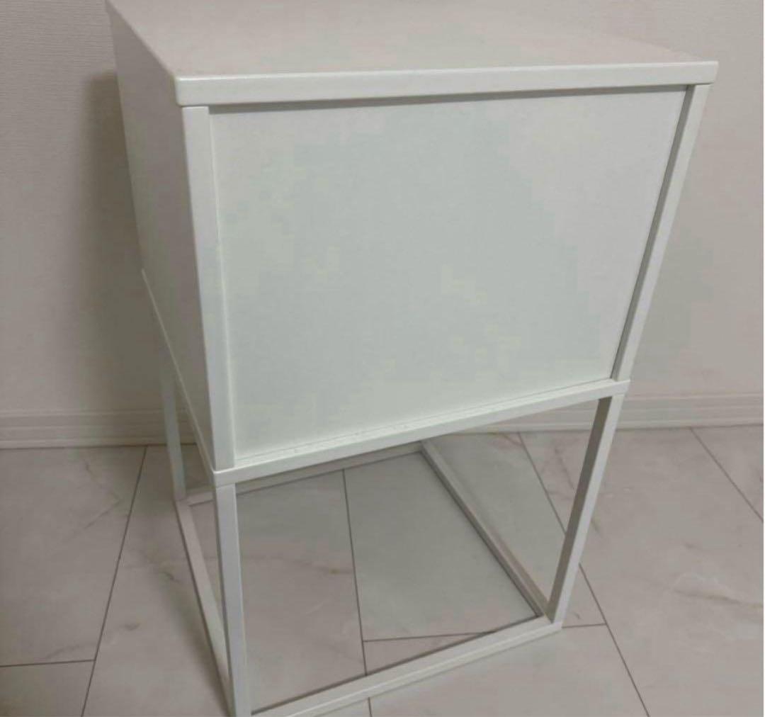 美品　IKEA ヴィークハムメル　VIKHAMMER サイドテーブル