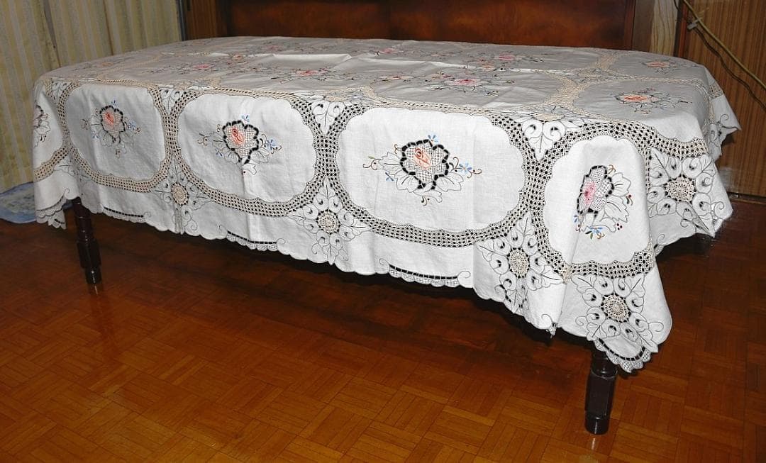 刺繍テーブルクロス ナフキンセット 送料込