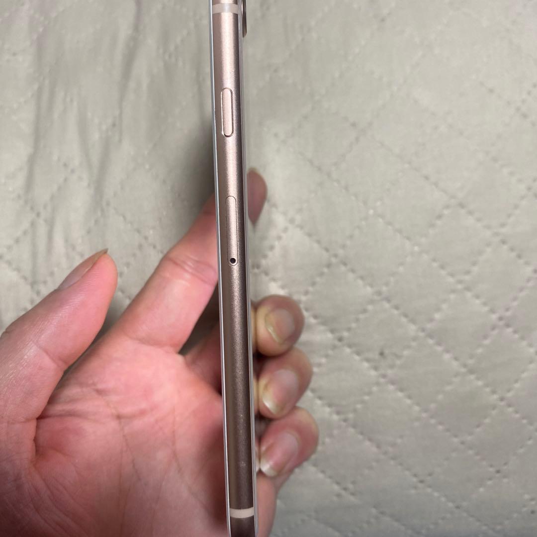 Apple iPhone 8 ゴールド