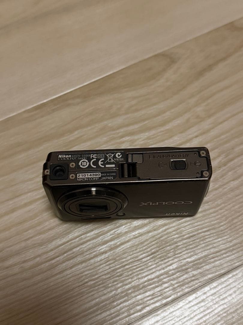 Nicon coolpix s600 動作確認済み バッテリー付き