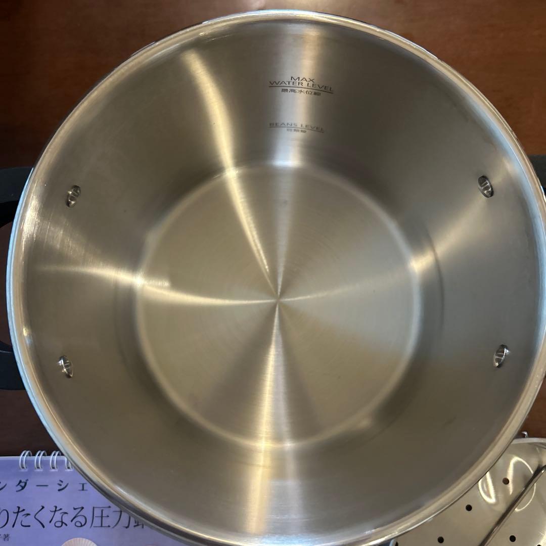 【最終値下げ】ワンダーシェフ オースプラス 両手圧力鍋 5L レッド