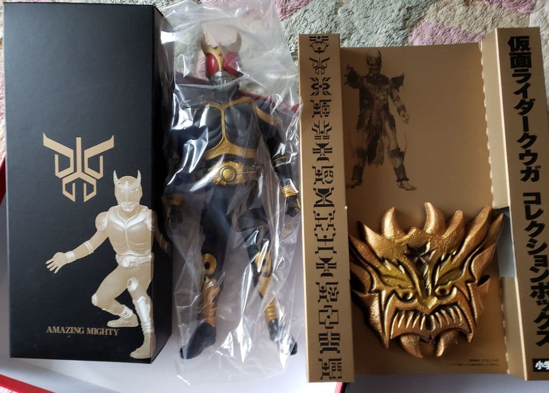仮面ライダークウガ　京本コレクション(中古)+コレクションボックス(名刺欠品)