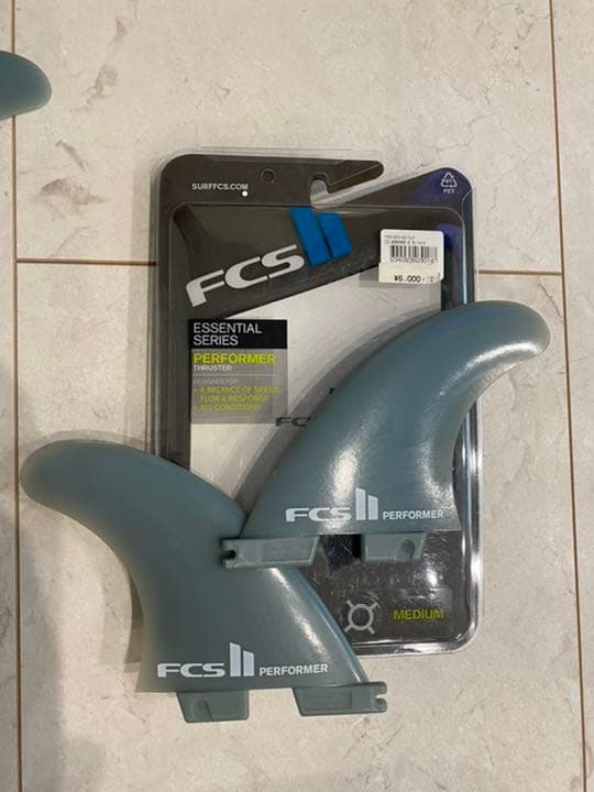 サーフボード　アルメリック　ハイファイブ2 カバー　フィン　リーシュコード付き