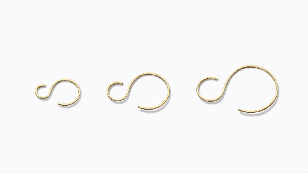 shihara S字　ピアス K18 大