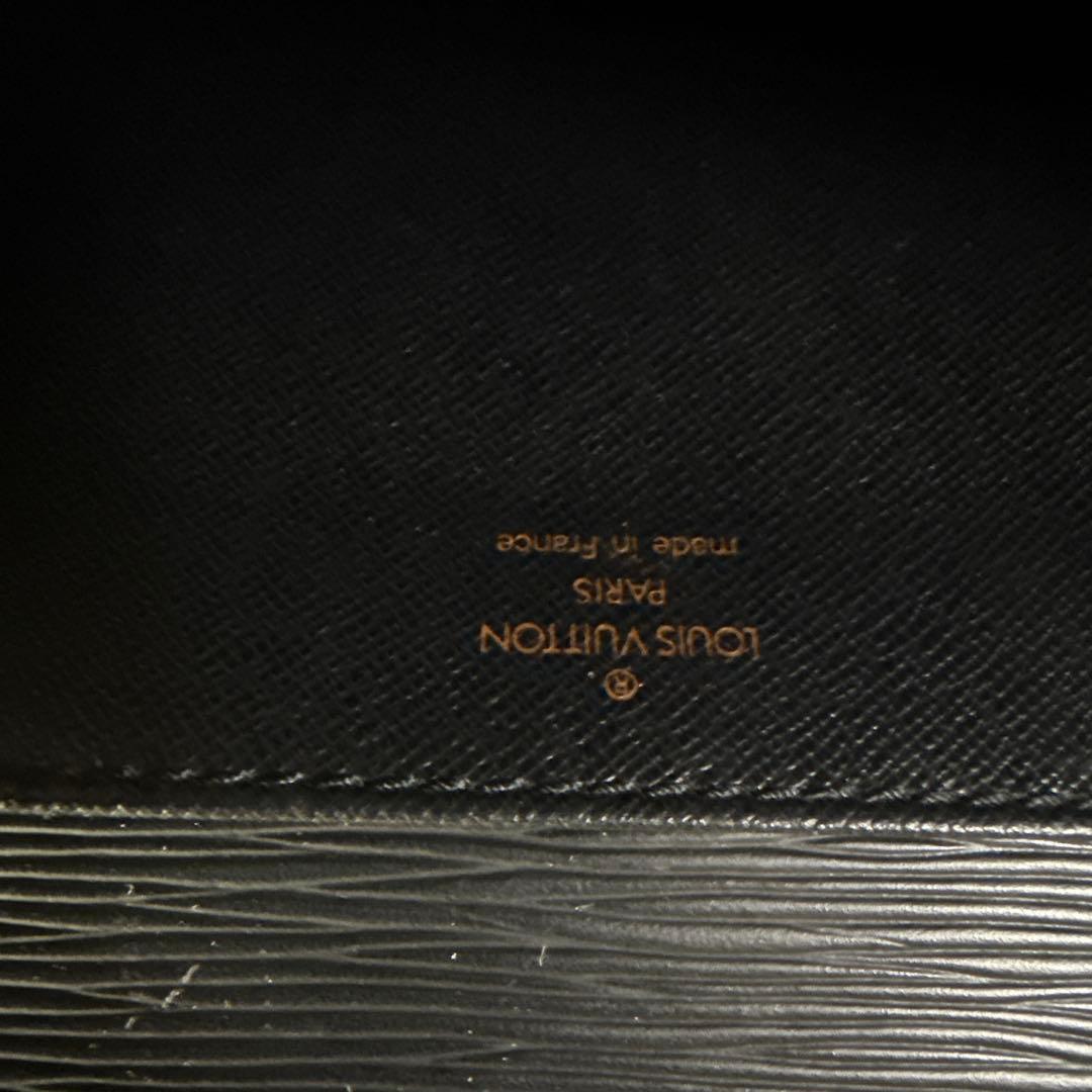 訳ありLouis Vuitton ビジネスバック　エピ　コンセイエ　BLACK