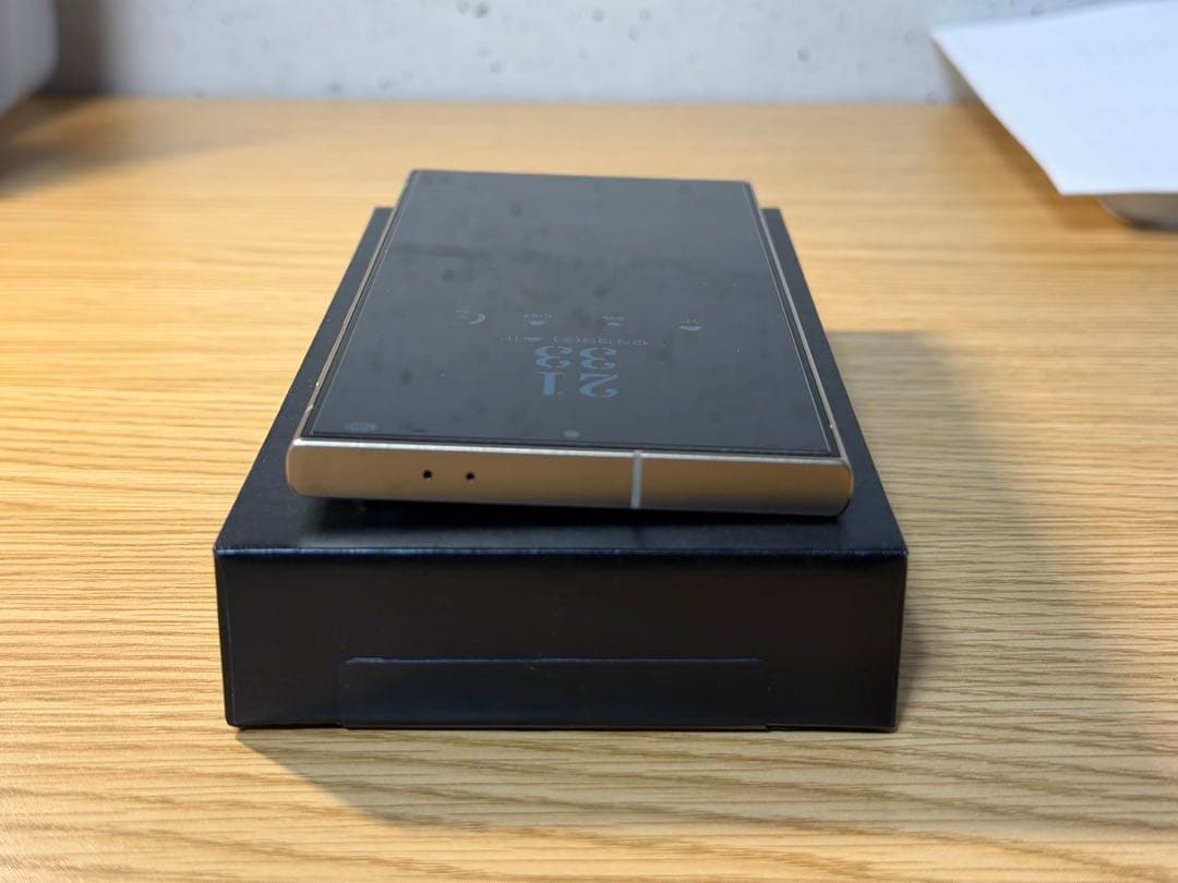 極美品Samsung Galaxy S24ultra チタニウムイエロー 256