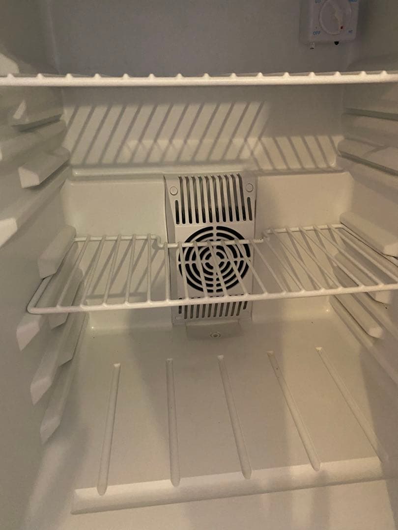 冷蔵庫 小型 48L ペルチェ方式 1ドア 右開き ブラック　美品