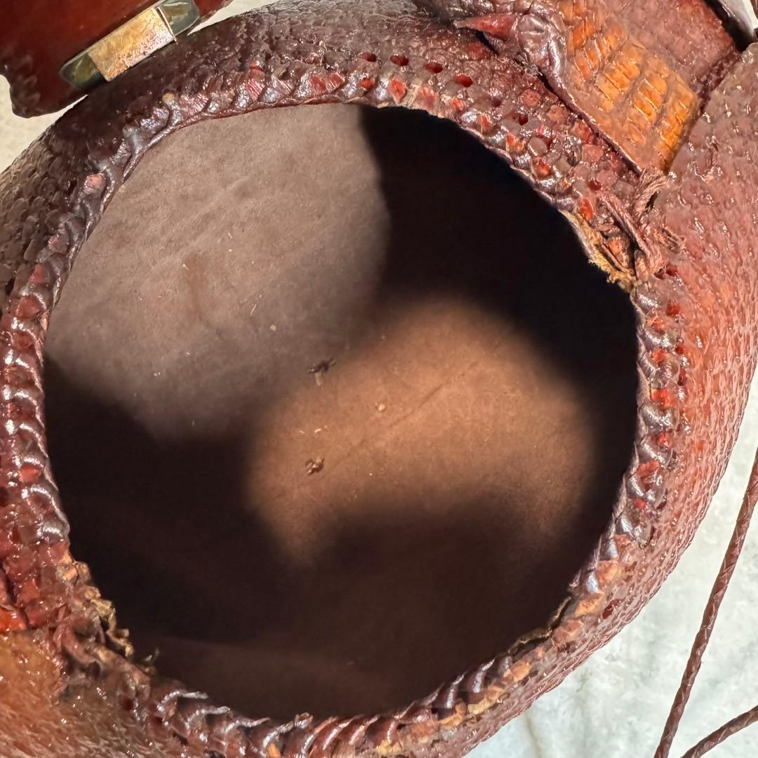 アルマジロ　ショルダーバッグ　革　ポーチ　ヴィンテージ