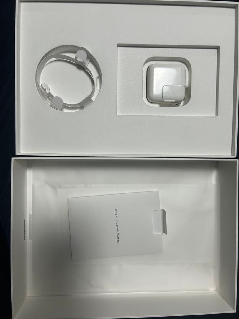 美品　iPad Air (第3世代) 64GB スペースグレイWi-Fiモデル