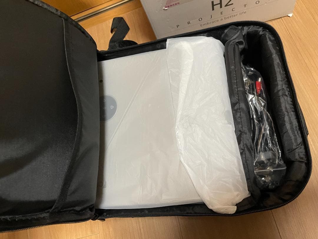 FAMINODE H2 PROJECTOR ホーム プロジェクター 新品未使用