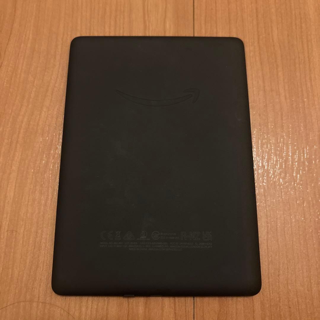 Kindle Paper White 11世代 16GB ケース付き