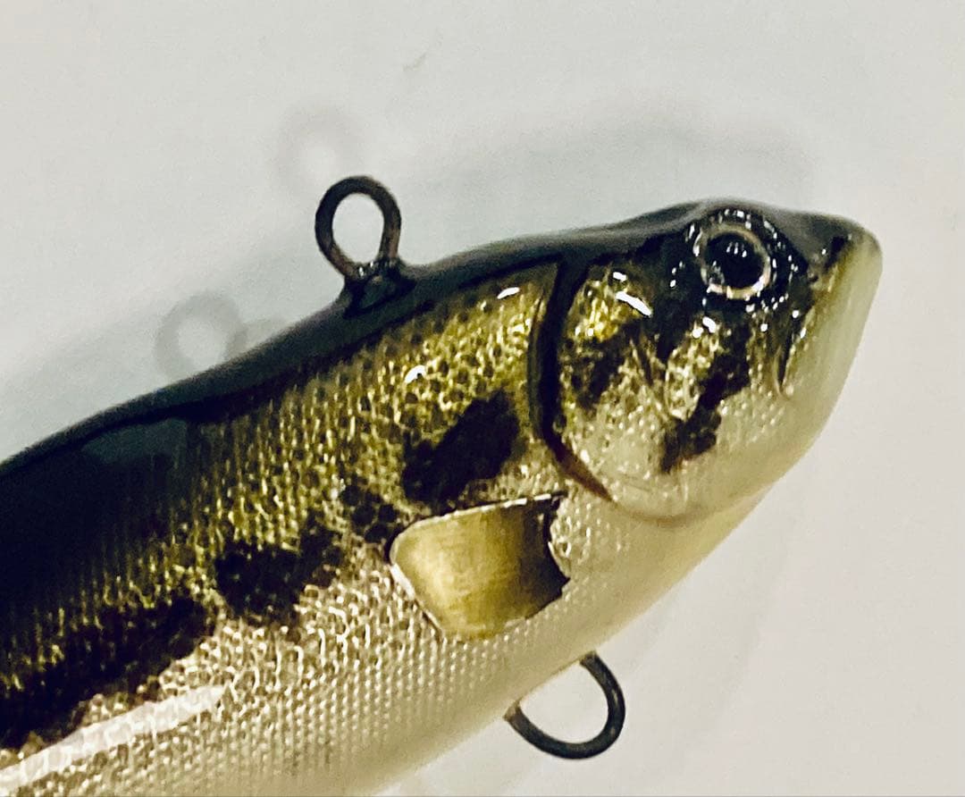 【激レア！】グラトン　ハンドメイドルアー　ブラックバス75mm　リアル系