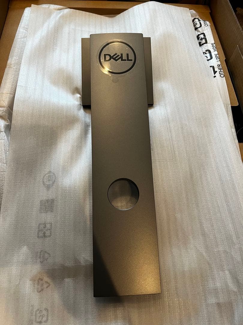 Dell U2720QM 27インチ 4K モニター【箱あり】