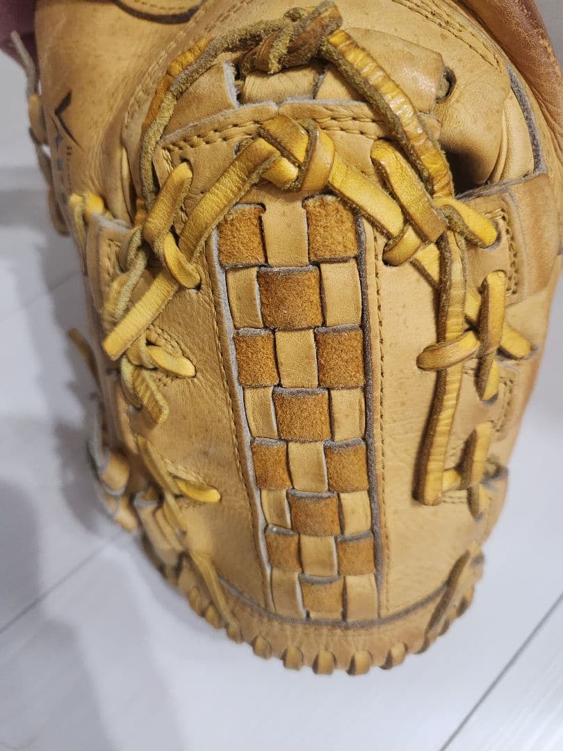 Nike Diamond EliteVAPOR ZERO 硬式投手グローブ右投げ