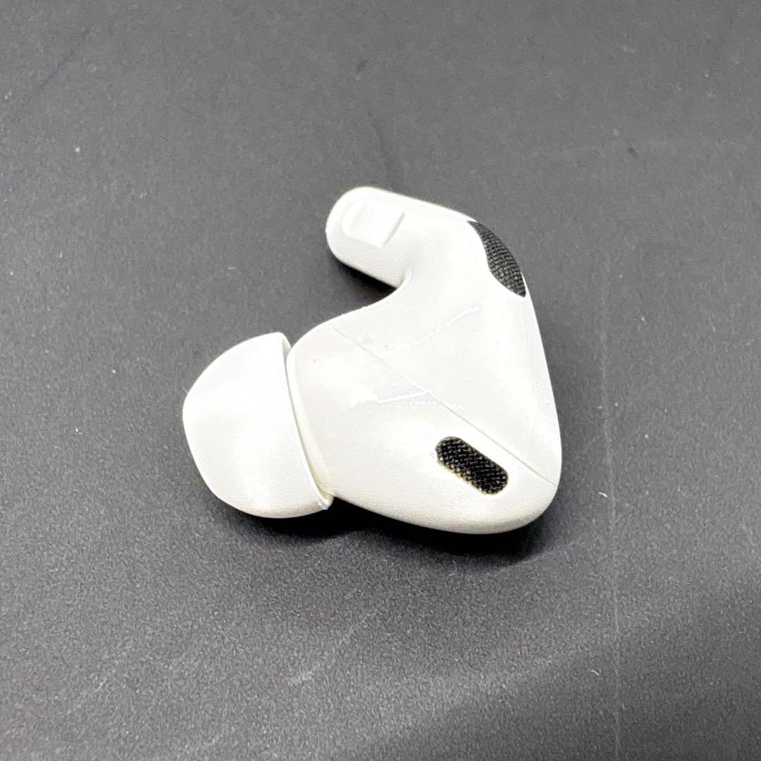【美品】 AirPodsPro 第二世代 R 右耳 typeC イヤーチップ