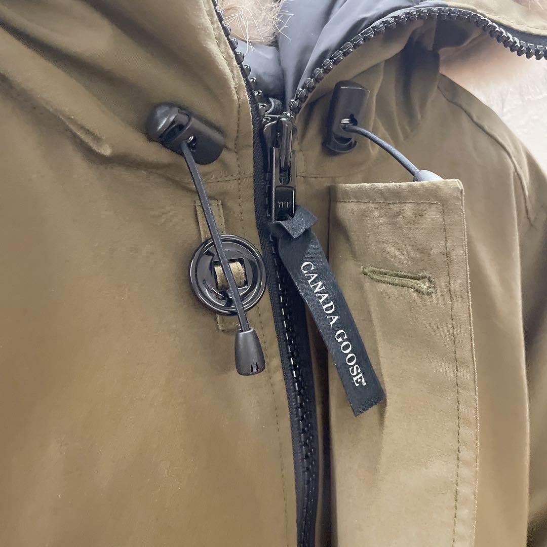 【最終値下げ】  オリーブ ダウンジャケット