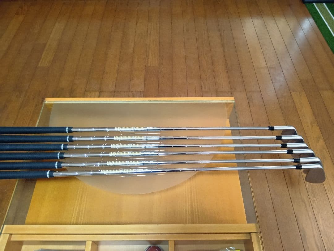 Titleist t200　2023