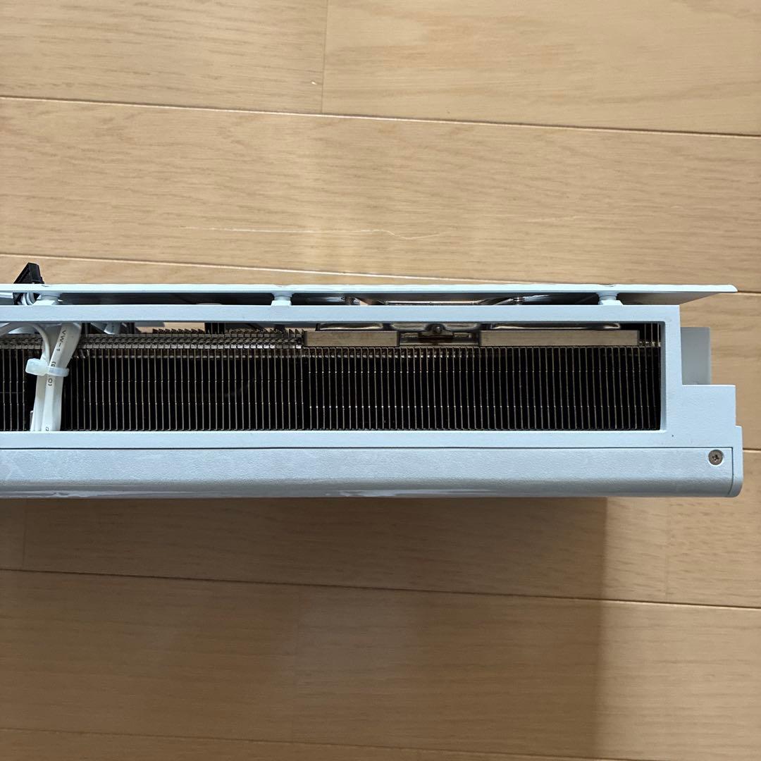 ASUS ROG RTX 4090 ヒートシンク　ファン　バックプレート　LED