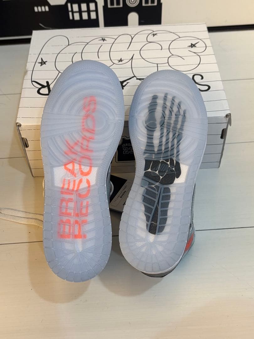 AIR JORDAN 1 MID SS X-RAY ナイキ 22.5cm