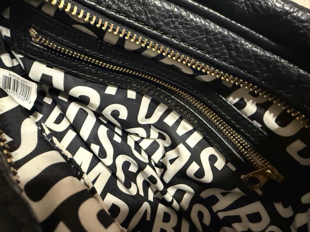 マークバイマークジェイコブス　バッグ