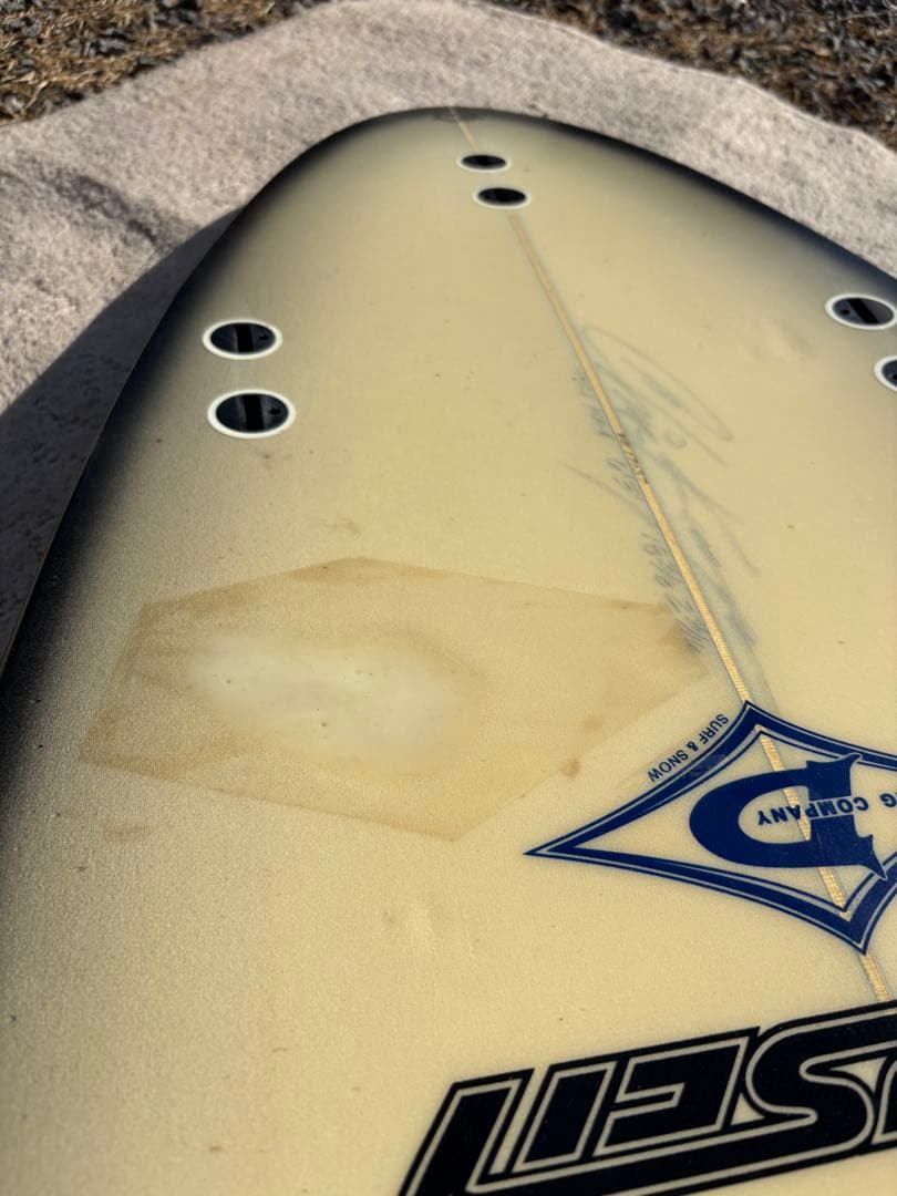 ショートボード サーフボード　6’3 サーフィン　フィン　送料無料