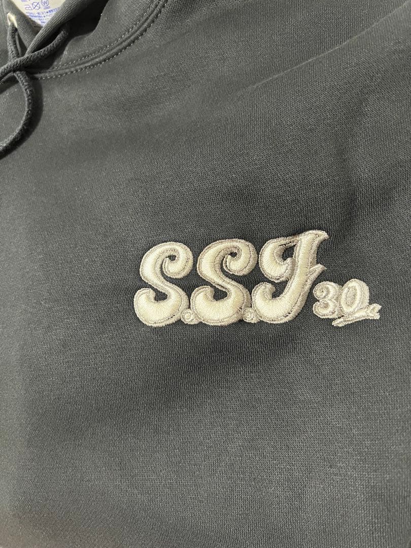 志尊淳　SSJ30 パーカー L