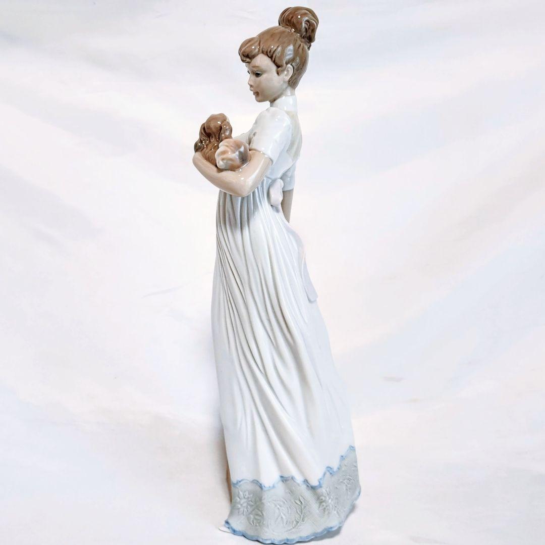 カオカオ　リヤドロフィギュリン〘僕がお供だよ〙No.6753傘欠品