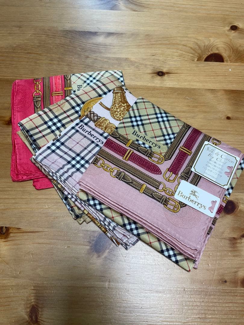 s*y様 シルク・コットンBurberrys チェック柄ハンカチ ーフ4枚セット