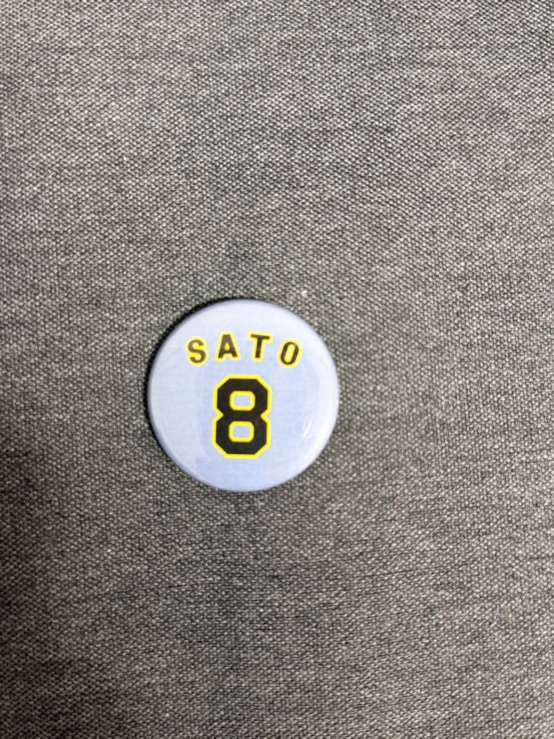 阪神タイガース　佐藤輝明選手ユニフォーム　Lサイズ