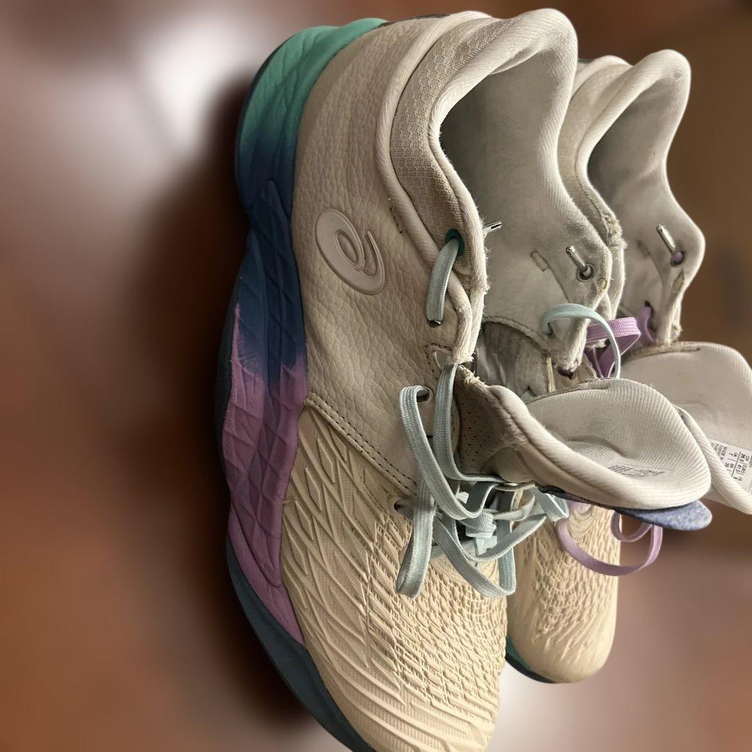 ASICS アンプレアルスボーラーホリックコラボ