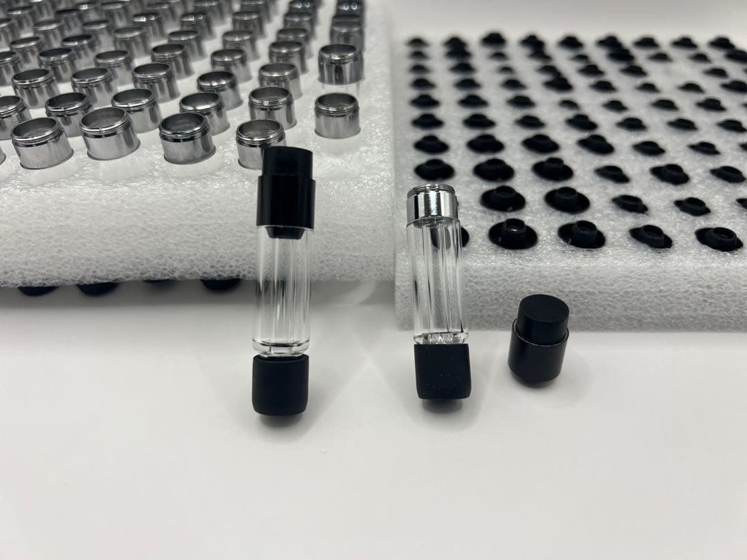 1.0ml 100本　黒　フルガラス アトマイザー