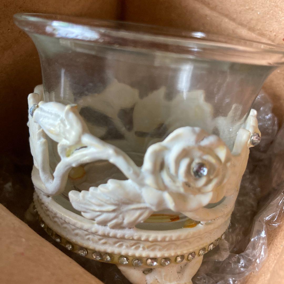 ホワイトローズキャンドルホルダー  花びん 小物入れ  ヴィンテージレア物