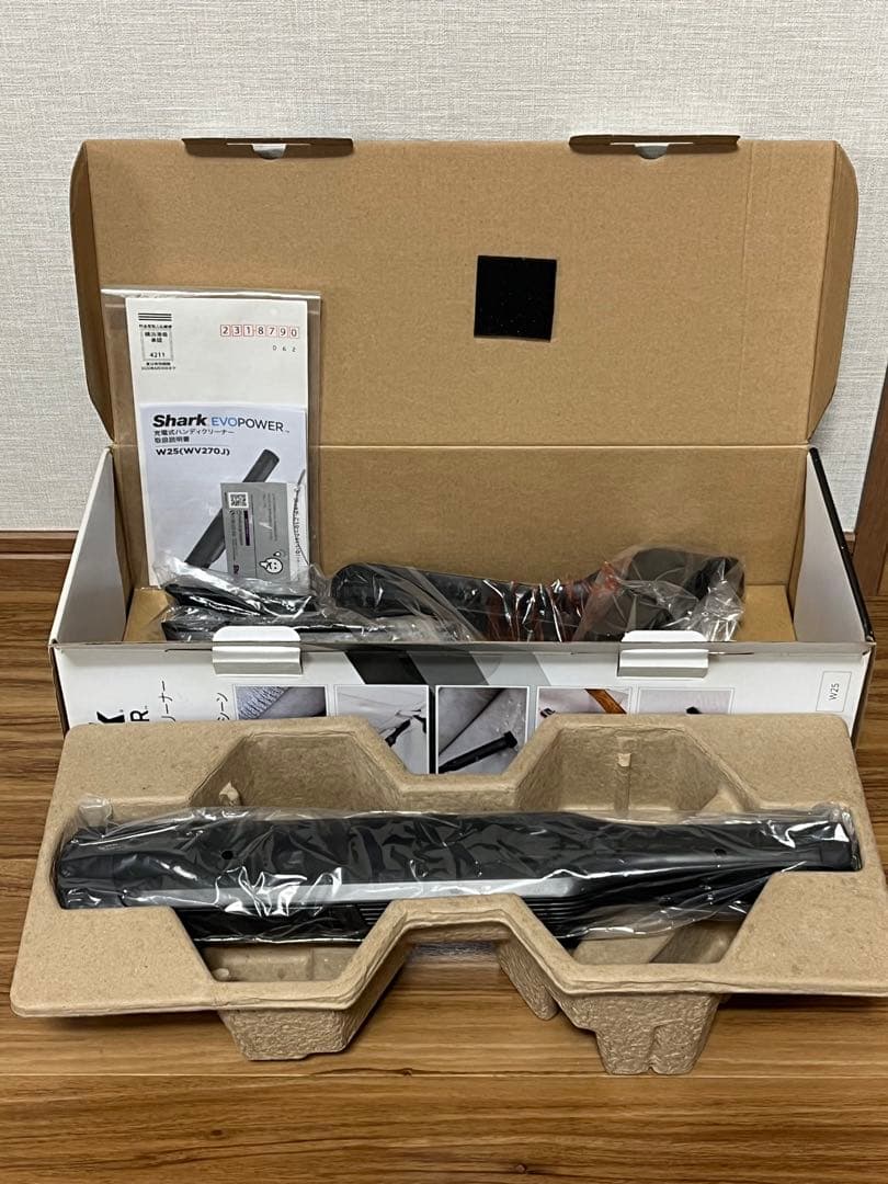 【美品】Shark EVOPOWER 充電式ハンディクリーナー