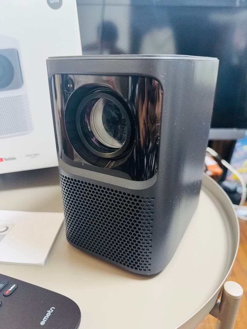 【極美品】Netflix公式認証プロジェクター Emotn N1