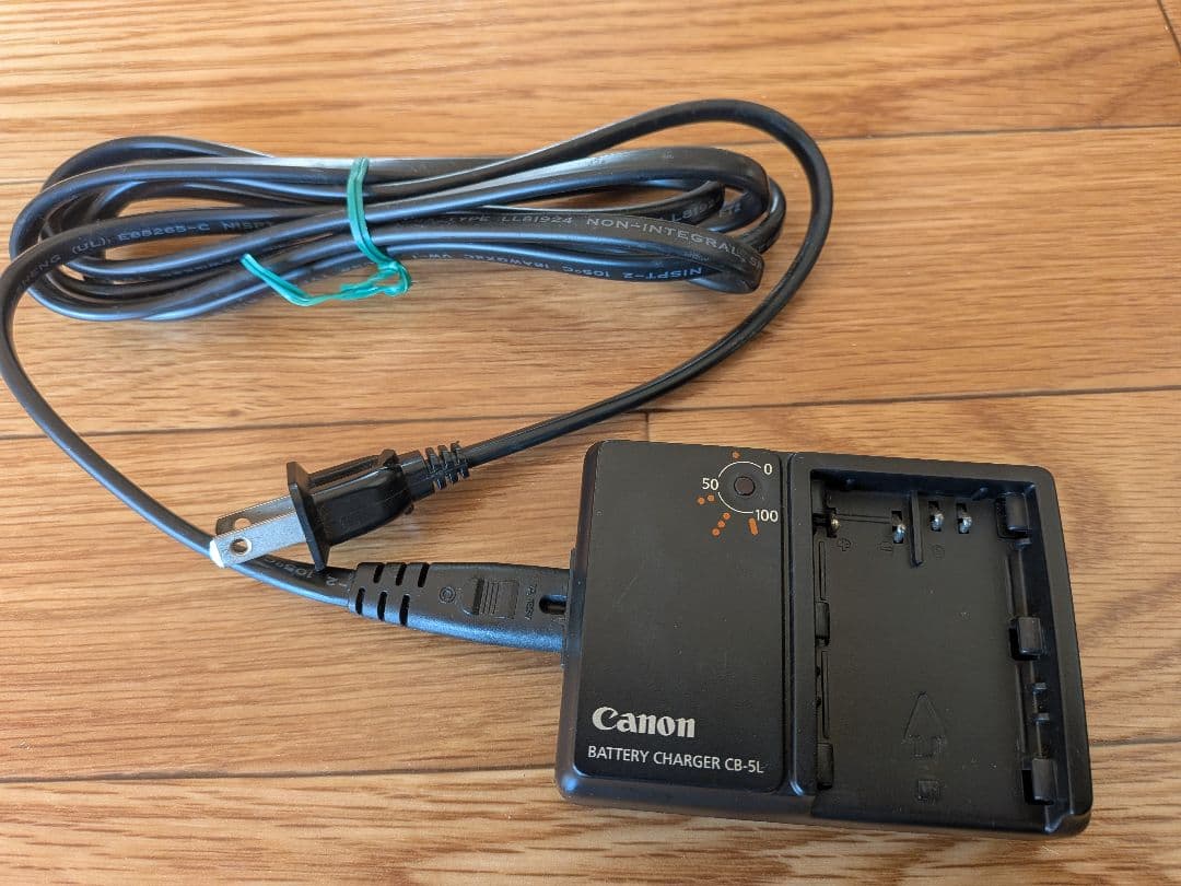 エ*マ様 【ジャンク品】Canon EOS 5D デジタル一眼レフカメラ