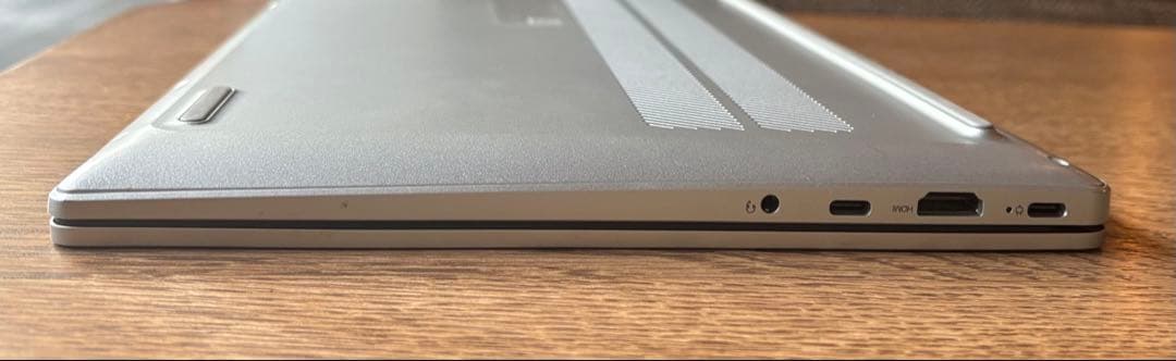 ジャンク Lenovo ノートパソコン IdeaPad Slim 5i Gen8