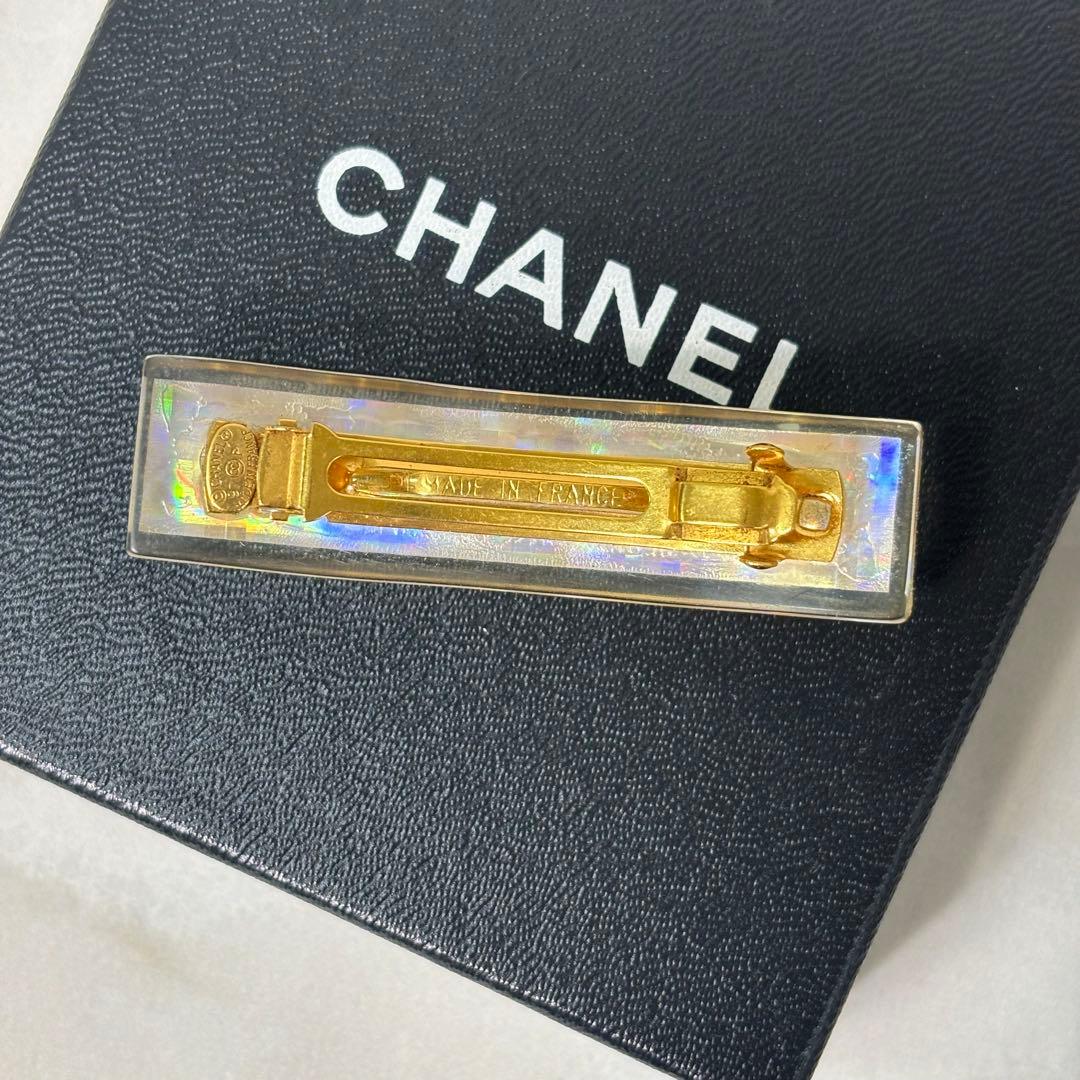 CHANELバレッタ 97P ココマーク クリアホログラム × ゴールド金