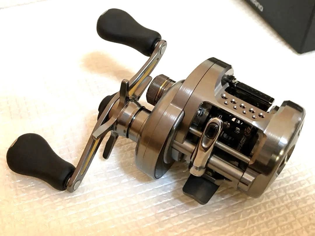 【超希少！新品・未使用】 17 カルカッタコンクエスト BFS HG 右ハンドル