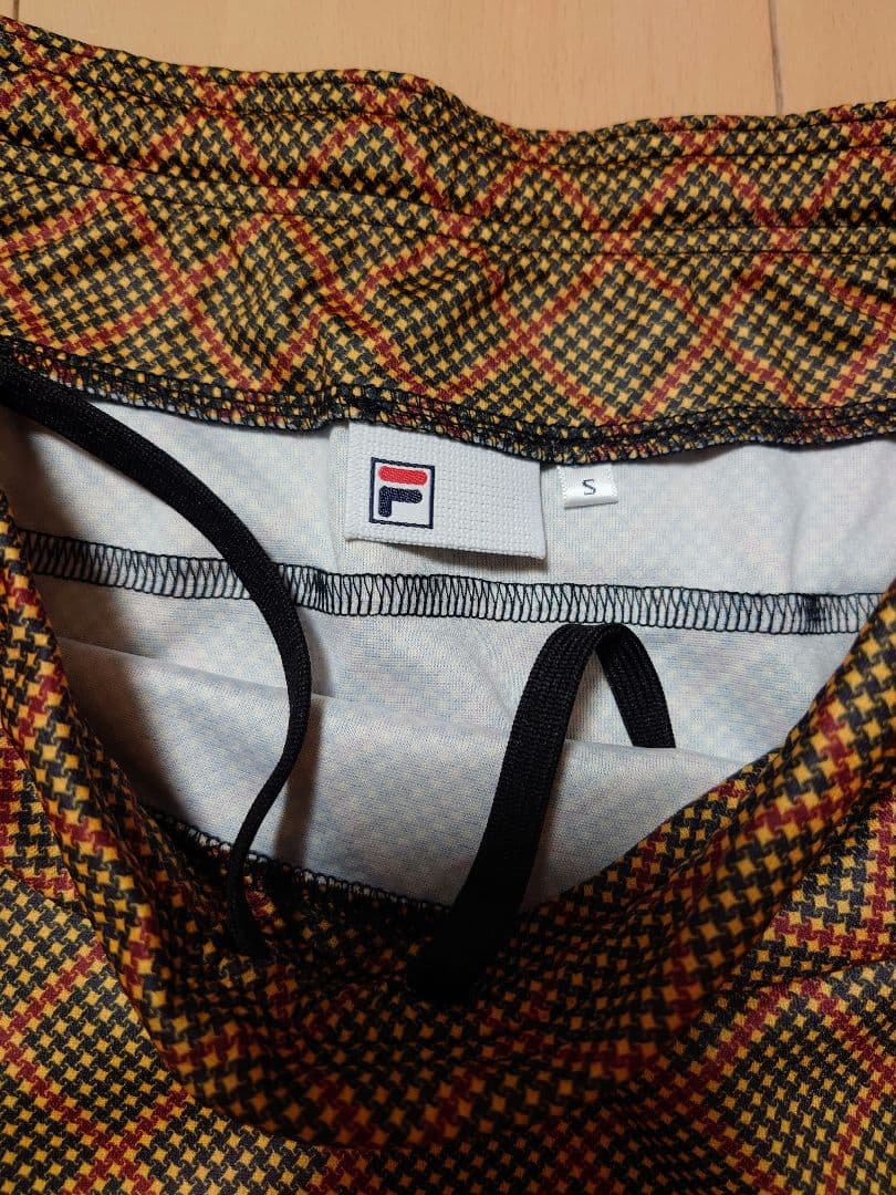 フィラ　テニスウェア　セットアップ　ゲームシャツ　スコート　マスタード　Sサイズ