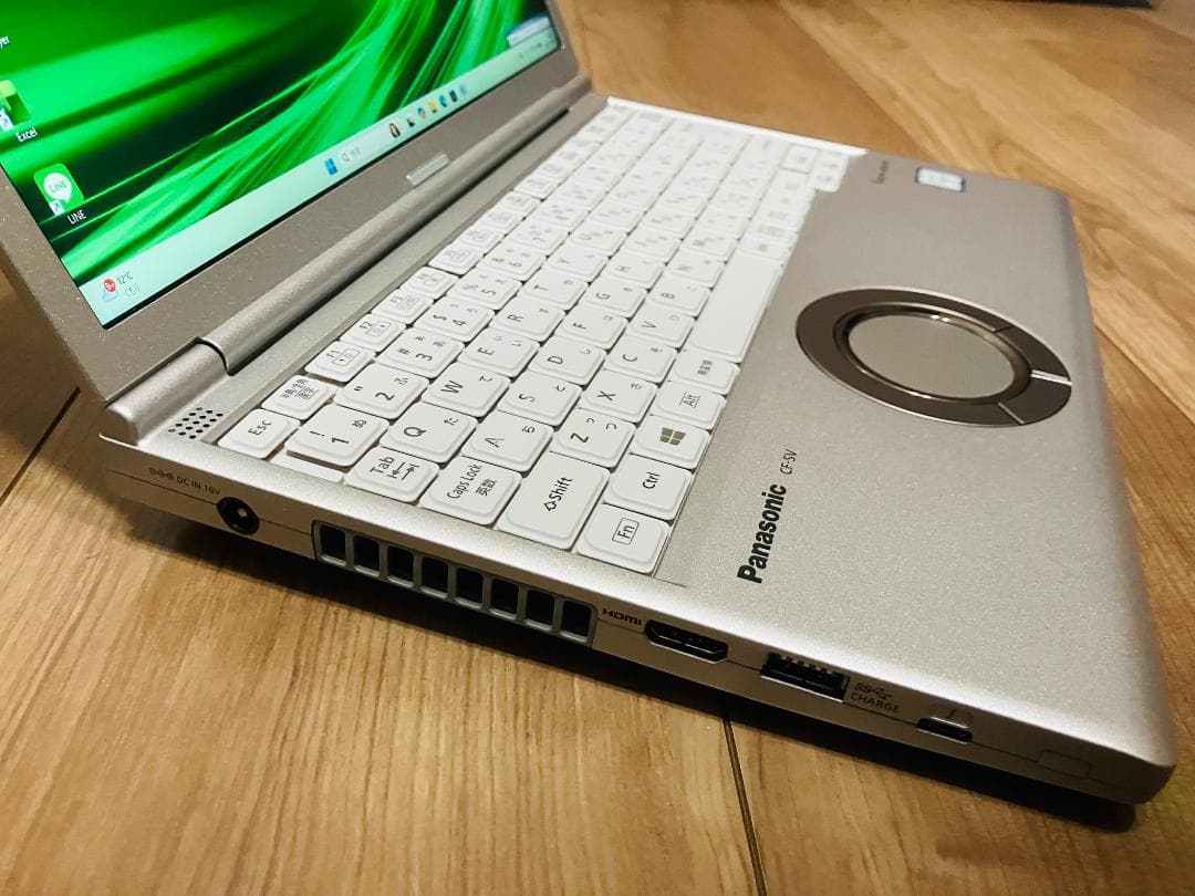 【美品】レッツノートSV8 /256GB/16GB/OFFICE2021