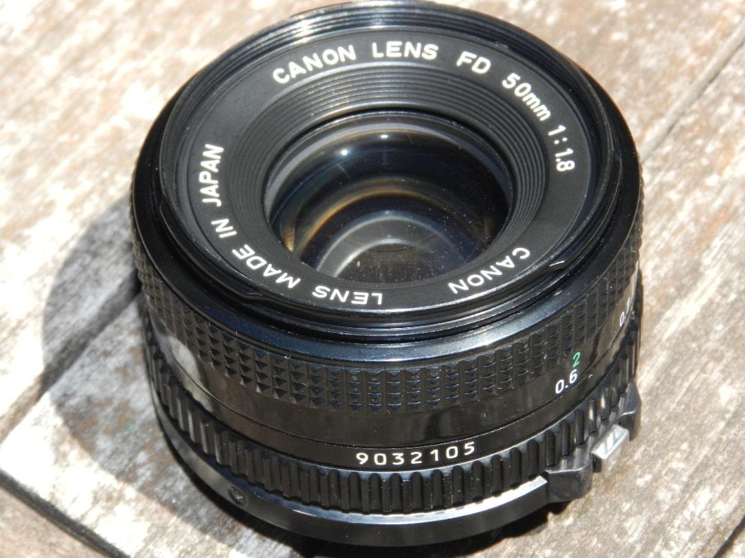 美品　完動品　CANON AV-1 NEW FD 50 1.8
